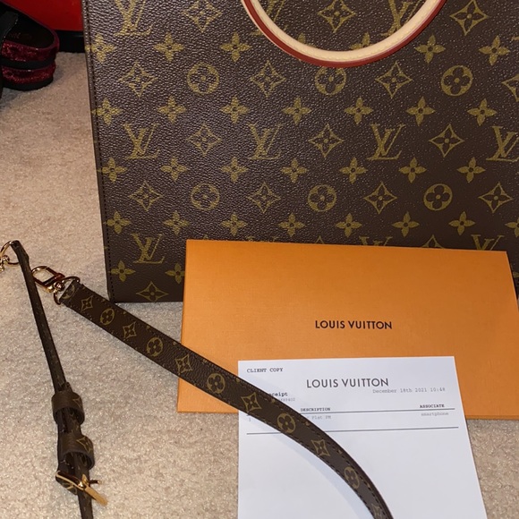 New! Louis Vuitton “Sac Plat PM” purse  (Authentic) cross body purse - Picture 6 of 16